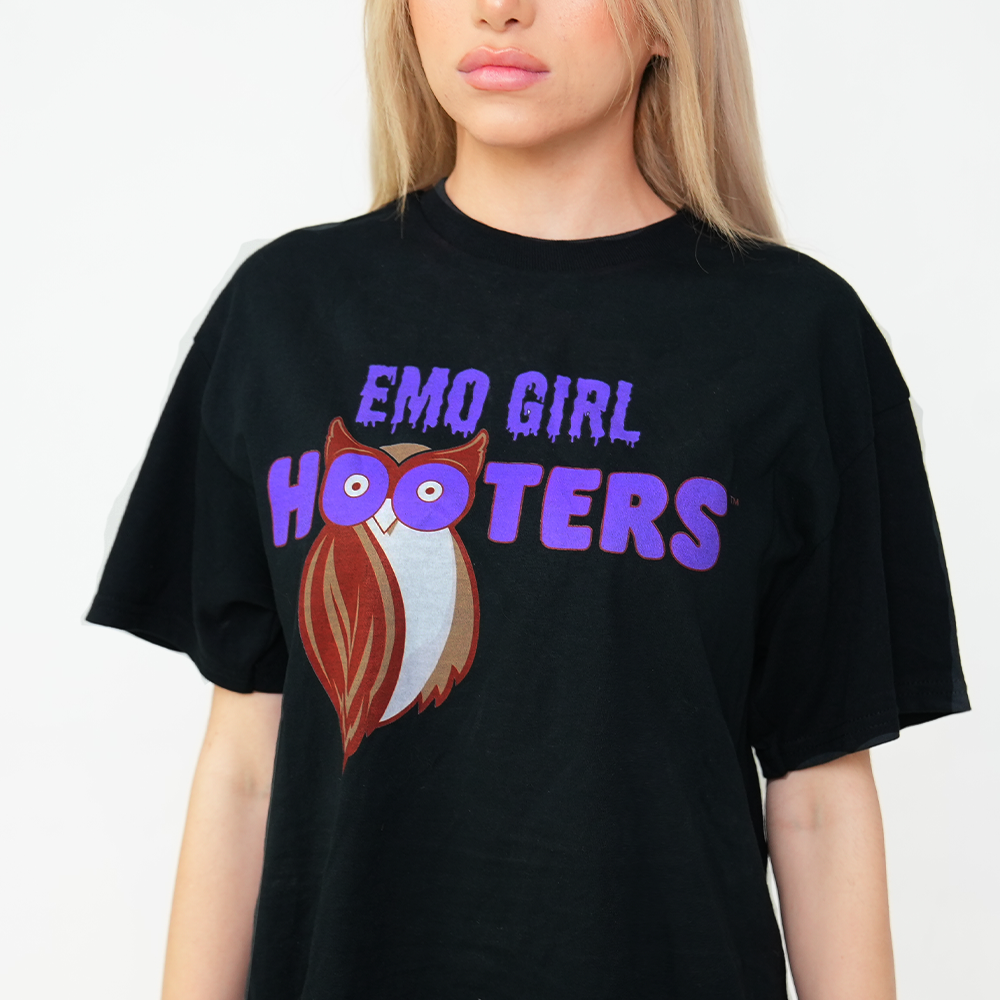 Emo Girl Hooters T-Shirt (unisex)